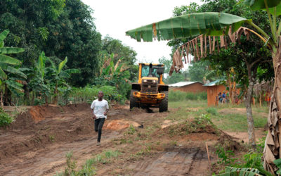 Obras de acondicionamiento de los accesos a la Maternidad de Nandibou