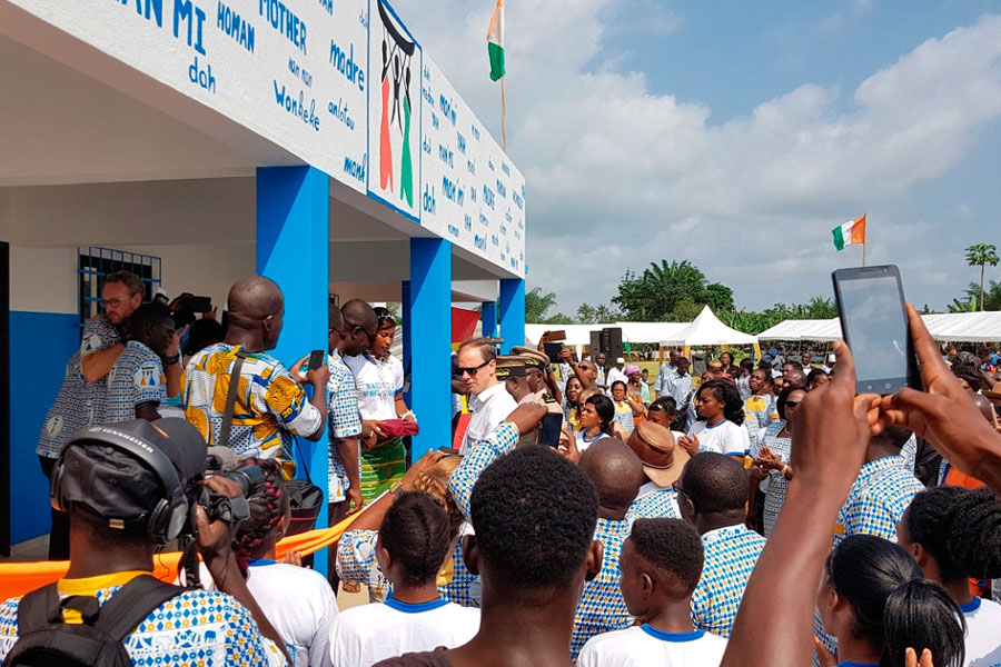 Inauguración de la maternidad de Nandibou el día 2 de diciembre de 2017